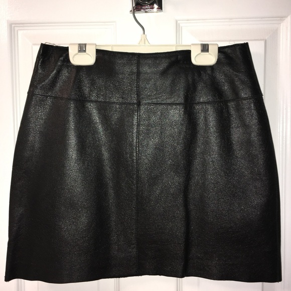 Leather mini skirt size 2 - Picture 3 of 3